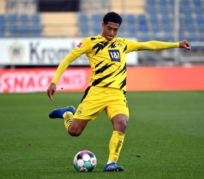 日职乙前瞻：爱媛FC提前降级，熊本深红客战能力糟糕（J2联赛前瞻：爱媛FC已提前降级，熊本深红客场表现低迷）