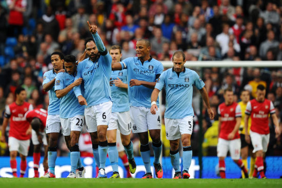 舒梅切尔谈阿诺德被球迷嘘：这不对，他应该受到球迷们的欢迎（舒梅切尔：阿诺德被嘘不妥，球迷本应欢迎他）