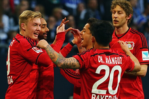 夜晚只属于胜者（黑夜只向胜者低头）