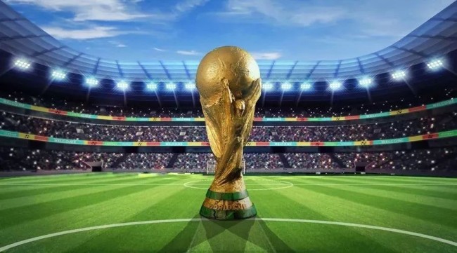 海纳：没注意到针对赫内斯的横幅；拜仁的章程比50+1严格（海纳称未留意针对赫内斯的横幅：拜仁章程严于50+1）