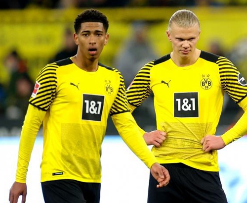 克罗地亚中场组合依旧稳如老狗（克罗地亚中场组合依然稳若磐石）